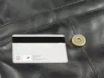 Vorsicht mit Magnetverschlüssen am Geldbeutel oder der Handtasche