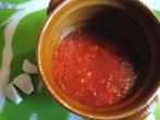 Hausgemachte Chilisauce nach Art von Harissa