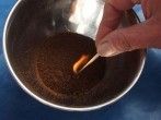 Kaffeepulver gegen Stechm&uuml;cken