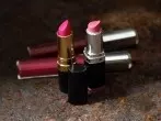 Lippenstiftkauf - Farbe testen