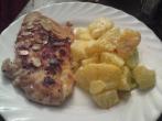 Mandelschnitzel mit indischem Kartoffelsalat