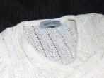 Blut aus Kleidung / weißem Pullover entfernen