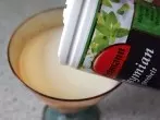 Hustenmittel - heiße Milch mit Thymian und Honig