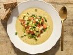 Samtsuppe mit <strong>Gem&uuml;sest&uuml;ckchen</strong> nach Wahl