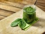 <strong>Pesto</strong> aus Blattsalaten