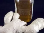 Honig-Resteverwertung mit Ingwer