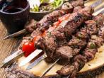 Leckere Marinade f&uuml;r Souvlaki-Spie&szlig;e