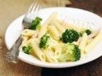 Penne mit Brokkoli in <strong>Sahnesauce</strong>