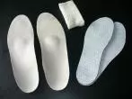 Orthopädische Schuheinlagen reinigen und schützen