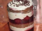Schwarzwälder Kirschtorte aus dem Glas