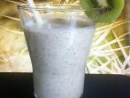 Leckerer Kiwi-Shake mit Honig