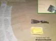 Doppelseitiges Klebeband von Holzböden entfernen...