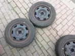 Günstige Reifenhalter für die Garagenwand