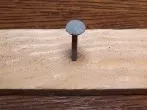 Nageln in dünnes Holz ohne Spalten