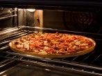 Vorsicht beim Backen von Pizza auf einem <strong>Rost</strong>