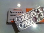 Paracetamol-Tabletten gegen hartnäckige <strong>Schweißflecken</strong>