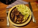 Hähnchenbrustfiletstreifen mit "Fruttati-Birne" und gerösteten Mandeln