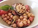 Köstlicher mediterraner Kichererbsensalat - vegetarisch