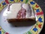 Tassenkuchen mit hellem Guss