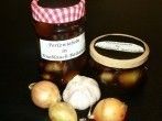 Perlzwiebeln in Knoblauch-Balsamico-<strong>Essig</strong>