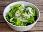 Joghurt-Salatdressing ohne Essig und Öl