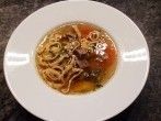Schmackhafte Rindsuppe