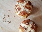 Laugenbrötchen aus Muffinform selber backen