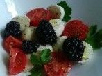 Brombeer-<strong>Mozzarella</strong>-Salat, eine tolle Vitamin-E-Bombe