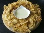 Kalorienarme und gesunde selbst gemachte Käsechips