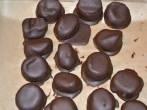 Rumpflaumen-Pralinen & Pflaumen in Rum im Frühstücksglas