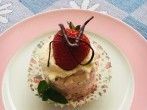 Schwedische Eistörtchen mit Erdbeeren