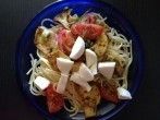 Spaghetti mit Kr&auml;uterseitlingen, <strong>Tomaten</strong> und <strong>Mozzarella</strong>