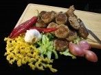 Frikadellen mit Linsen statt Brötchen
