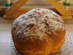 Fluffig saftiges Kartoffelbrot auf dem Pizzablech backen