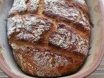 Saftiges & knuspriges Brot mit Kartoffelbrei