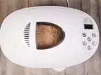 Brotbackautomat mit Sensortasten macht hässliche Geräusche