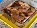 Hähnchen-Marinade mit Soja