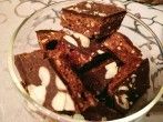 Weihnachtliche <strong>Mandel</strong>-Brownies