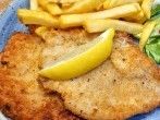 Schnitzel - weich und zart: In <strong>Ei</strong> und Sahne einlegen