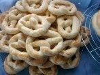 Leckere und einfache Neujahrsbrezeln mit extra viel <strong>Butter</strong>