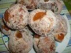 Mini-Berliner mit Marmelade oder Paradiescreme