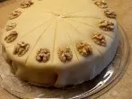 Marzipan-Nuss-Torte für die Osterkaffeetafel