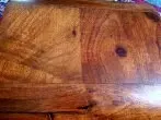 Wasserflecken auf Holzmöbel entfernen - mit Walnussöl