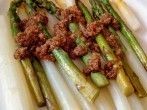 Spargel auf verschiedene Weisen garen