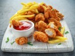 Chicken Nuggets mit Pommes - fertig vs. <strong>frisch</strong>