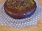 Schokotorte mit Pistazien