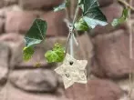 Vogelfutter selber machen mit Kokosfett