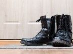 Kratzer an <strong>Schuhen</strong> mit Nagellack ausbessern