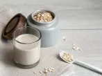Haferflocken mit Milch gegen Sodbrennen