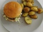 <strong>Hamburger</strong> mit mediterranen Ofenkartoffeln
